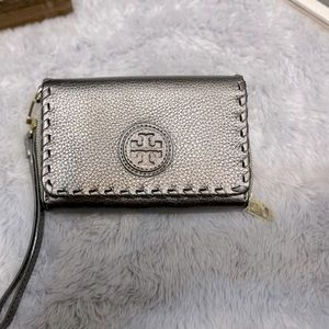 Tory Burch Silver Marion Envelope Wristlet